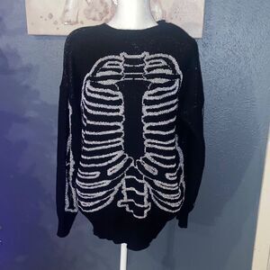 Forever 21 Black and White shimmer Skeleton Sweater medium